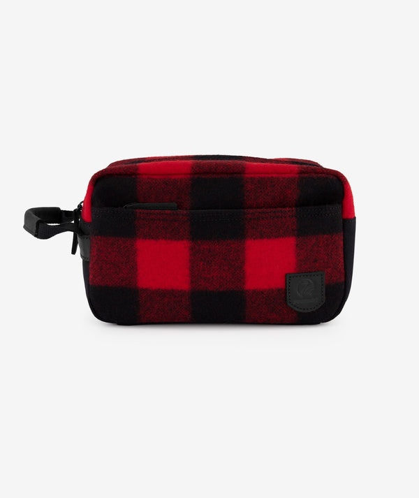 Island Bay Wash Bag